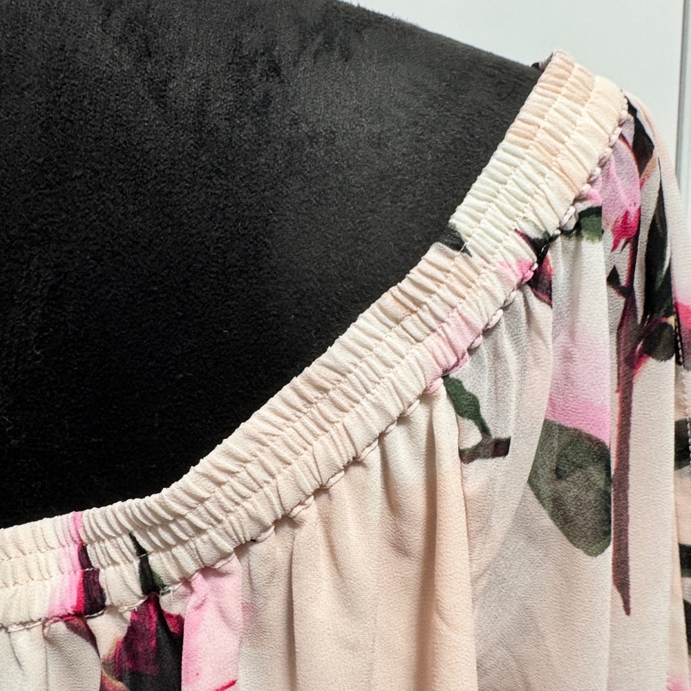 Le Chateau Floral Off Shoulder Blouse Pink - Picture 11 of 13